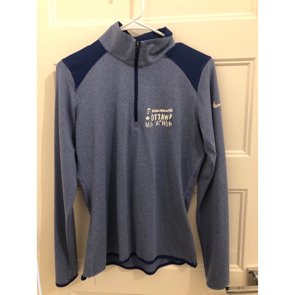 Nike golf shirt